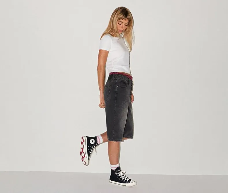 Fashion & Lifestyle|Athletic & Sneakers>Converse Adults' Chuck Taylor All Star Canvas Hi Sneakers