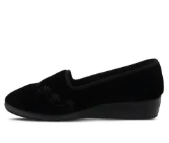 Slippers|Slippers><noscript><img width=