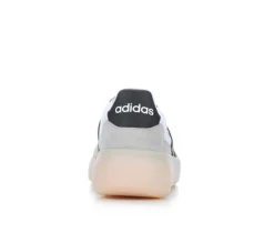 Fashion & Lifestyle|Athletics & Sneakers><noscript><img width=