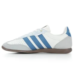 Fashion & Lifestyle|Athletics & Sneakers><noscript><img width=