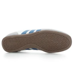 Fashion & Lifestyle|Athletics & Sneakers><noscript><img width=