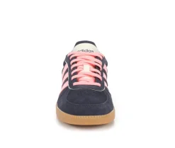 Fashion & Lifestyle|Athletics & Sneakers><noscript><img width=