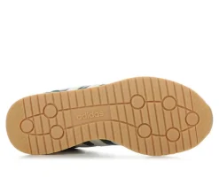 Fashion & Lifestyle|Athletics & Sneakers><noscript><img width=