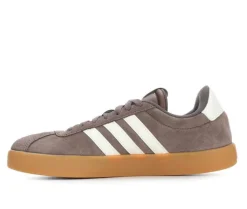 Fashion & Lifestyle|Athletics & Sneakers><noscript><img width=