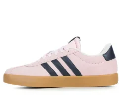 Fashion & Lifestyle|Athletics & Sneakers><noscript><img width=