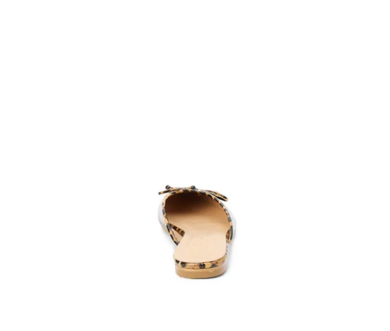 Flats>Beach by Matisse Women's Reggie Flats