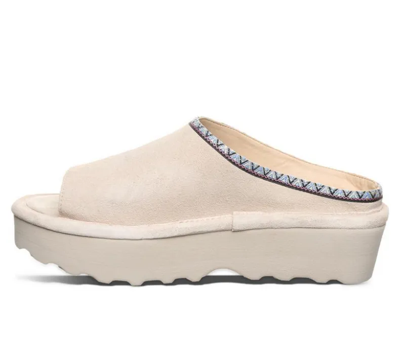Clogs & Mules>Bearpaw Women's Navigate Platform Clogs