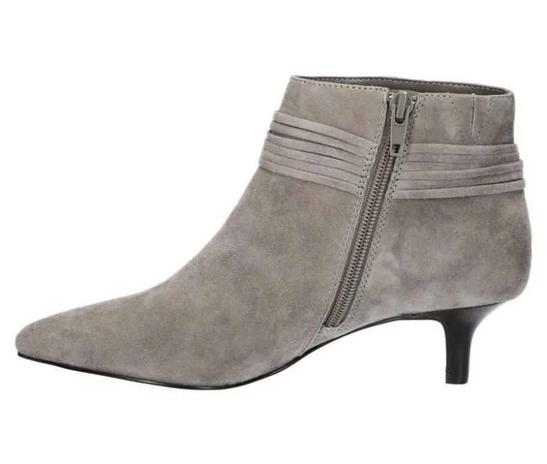 Dress>Bella Vita Women's Jani Kitten Heel Booties