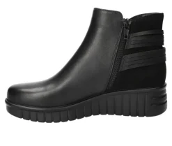 Boots & Booties><noscript><img width=