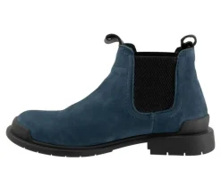 Boots & Booties><noscript><img width=