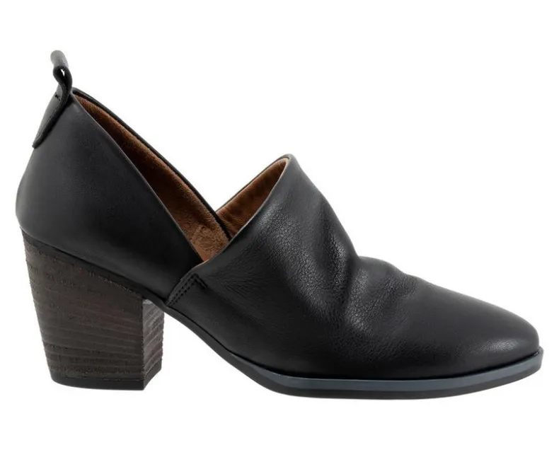 Dress>Bueno Women's Kesia Heeled Booties