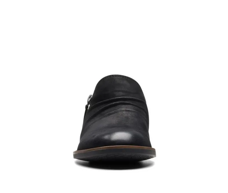 Boots & Booties>Clarks Women's Camzin Pace Low Cut Booties