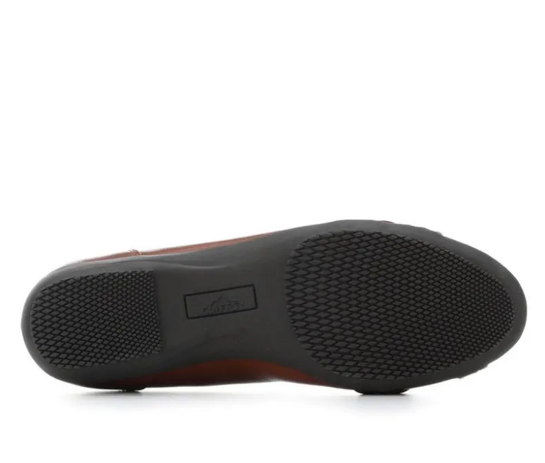 Flats>Cliffs by White Mountain Women's Calming Flats