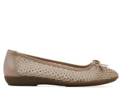 Flats>Cliffs by White Mountain Women's Carlicia Flats