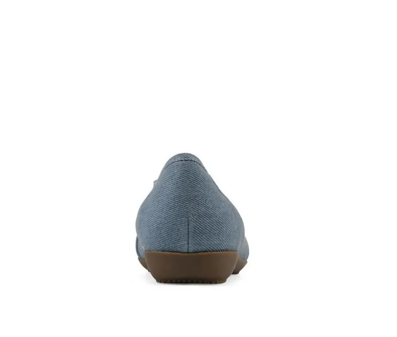 Flats>Cliffs by White Mountain Women's Calming Flats