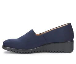 Boat Shoes & Slip-Ons><noscript><img width=