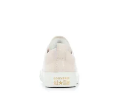 Fashion & Lifestyle|Athletics & Sneakers><noscript><img width=