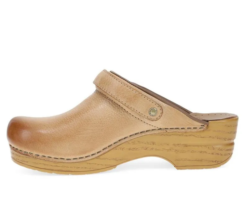 Clogs & Mules>Dansko Women's Ingrid Clogs