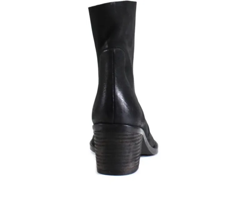 Dress>DIBA TRUE Women's Majes Tic Booties