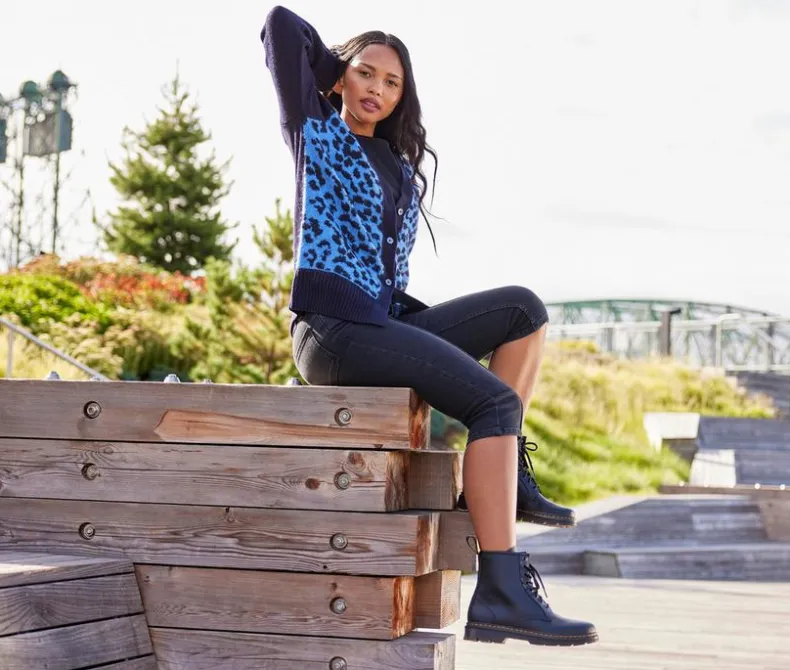 Boots & Booties>Dr. Martens Women's Aprile 8 Eye Booties