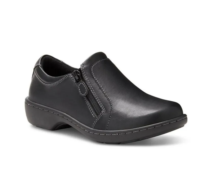 Clogs & Mules>Eastland Women's Vicky Booties