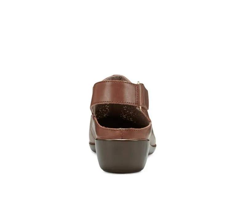 Clogs & Mules>Easy Spirit Women's Dawn Clogs