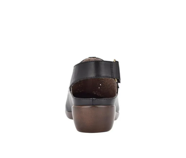 Clogs & Mules>Easy Spirit Women's Dawn Clogs
