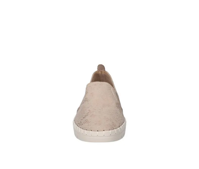 Boat Shoes & Slip-Ons>Easy Street Women's Fresh Slip-On Shoes