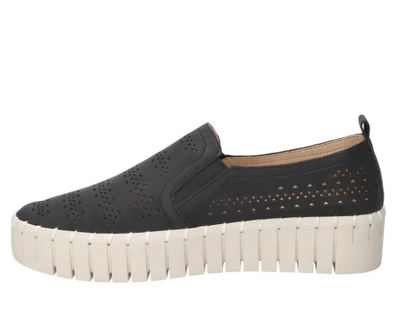 Platform>Easy Street Women's Peppy Sneakers