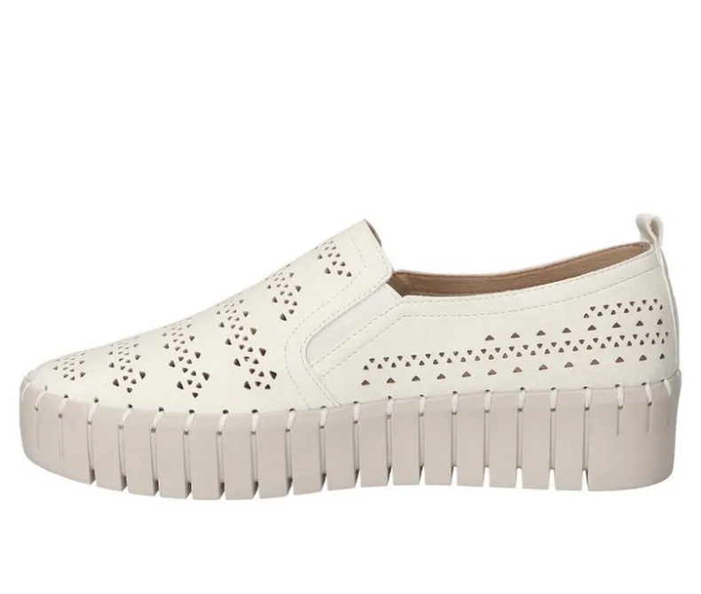 Platform>Easy Street Women's Peppy Sneakers