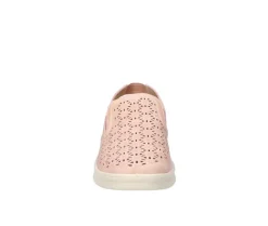 Fashion & Lifestyle><noscript><img width=