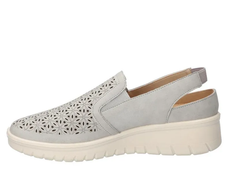 Fashion & Lifestyle>Easy Street Women's Petal Sneakers