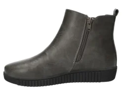 Boots & Booties><noscript><img width=