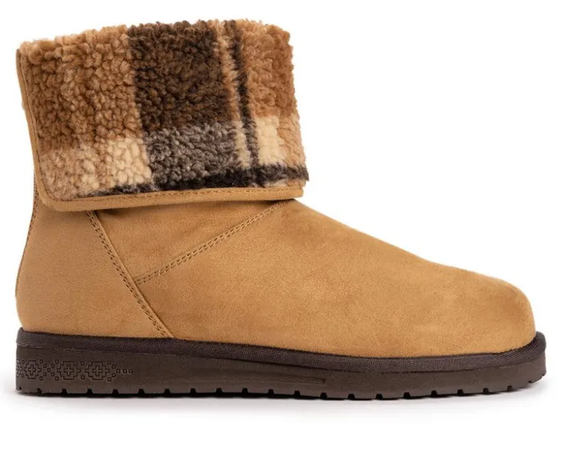 Cozy>Essentials by MUK LUKS Women's Clover Winter Booties
