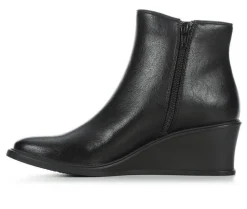 Boots & Booties><noscript><img width=