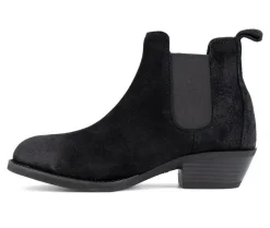 Boots & Booties><noscript><img width=