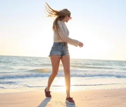 Boat Shoes & Slip-Ons><noscript><img width=