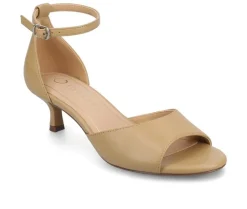Pumps & Heels>Journee Collection Women's Jezzie Kitten Heel