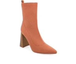 Dress>Journee Collection Women's Noralinn Heeled Stretch Knit Booties