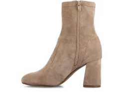 Boots & Booties><noscript><img width=