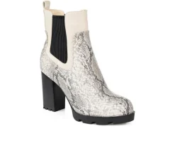 Dress|Chelsea>Journee Collection Women's Islana Chelsea Booties