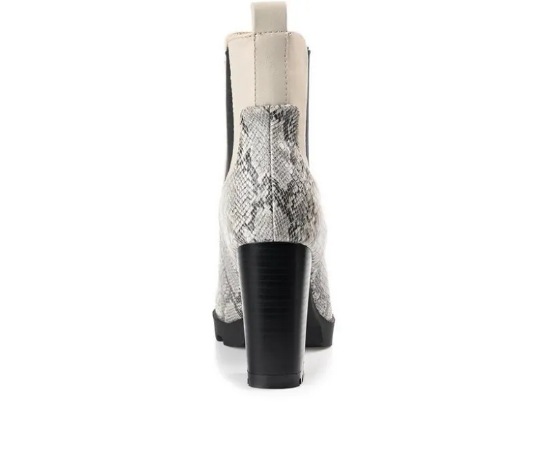 Dress|Chelsea>Journee Collection Women's Islana Chelsea Booties