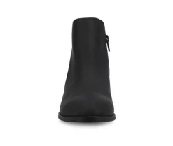 Boots & Booties><noscript><img width=