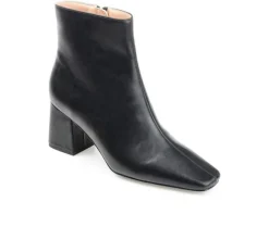 Dress>Journee Collection Women's Haylinn Block Heel Booties