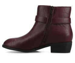 Boots & Booties><noscript><img width=