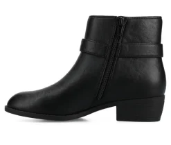 Boots & Booties><noscript><img width=