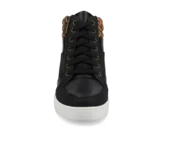 Fashion & Lifestyle|Athletics & Sneakers><noscript><img width=