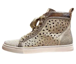 High Top><noscript><img width=
