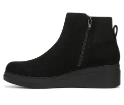 Boots & Booties><noscript><img width=