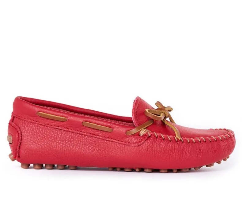 Boat Shoes & Slip-Ons>Minnetonka Women's Classic Driver Casual Shoes